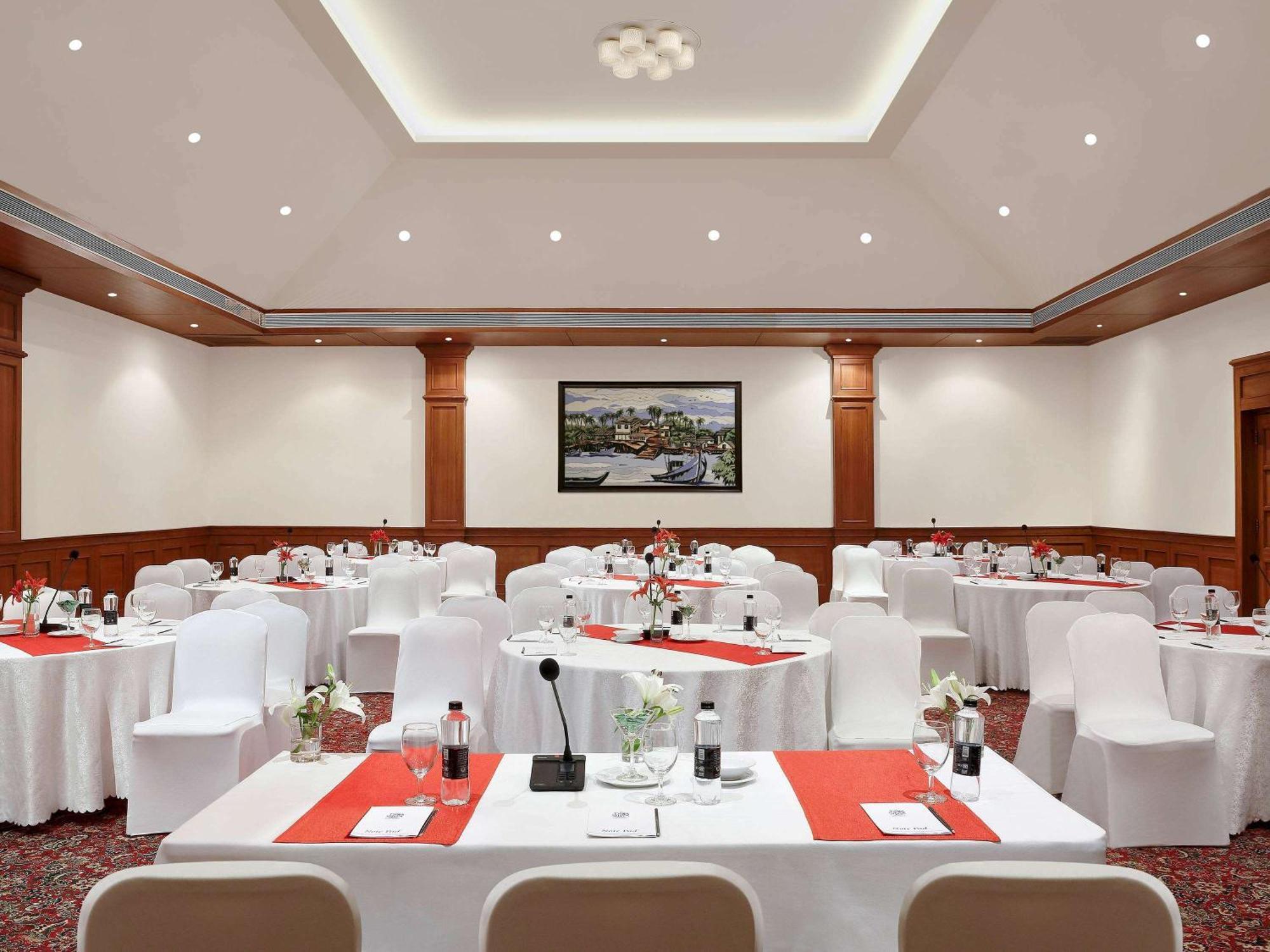 Novotel Goa Dona Sylvia Resort Cavelossim Exterior photo