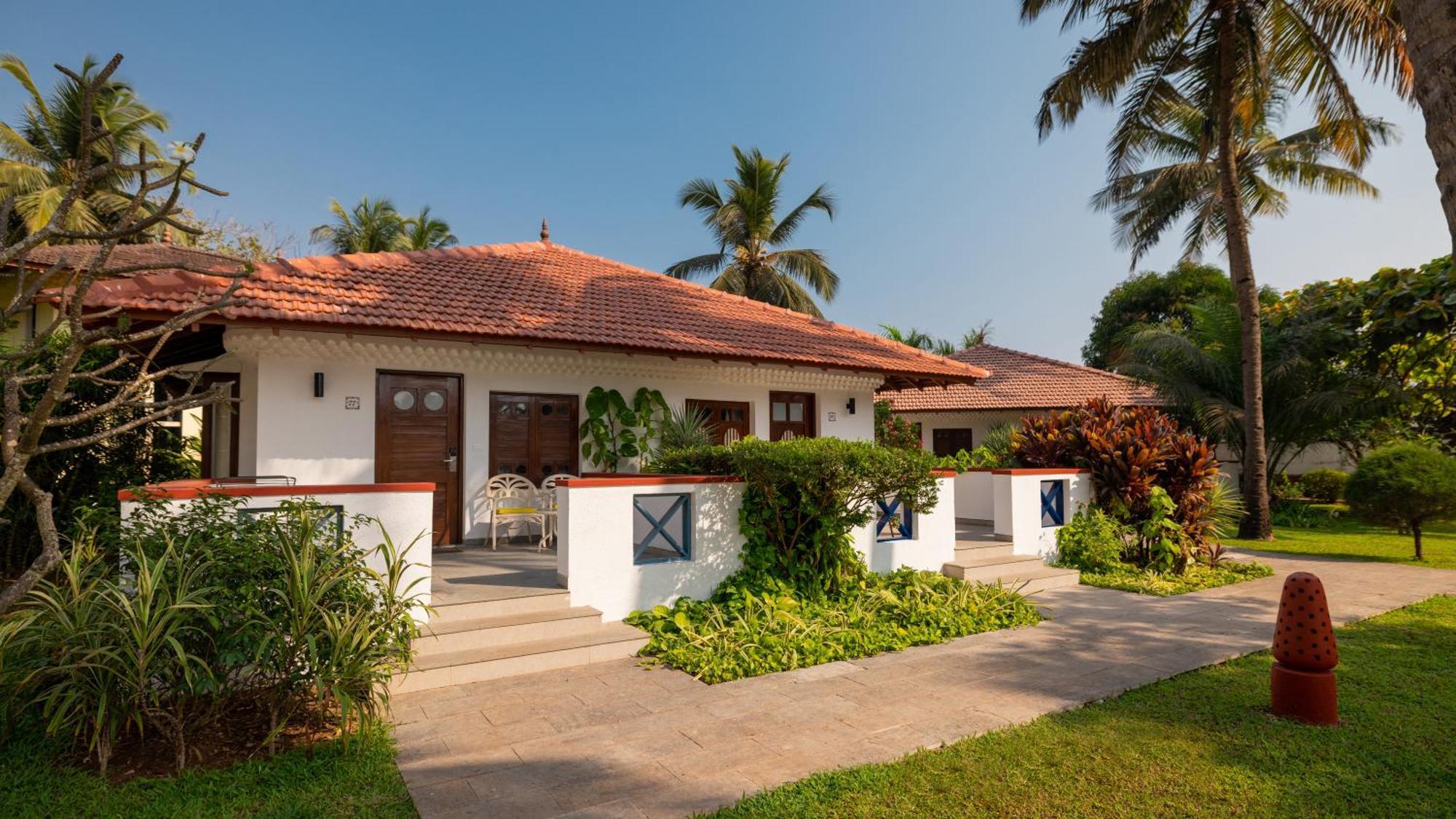 Novotel Goa Dona Sylvia Resort Cavelossim Exterior photo