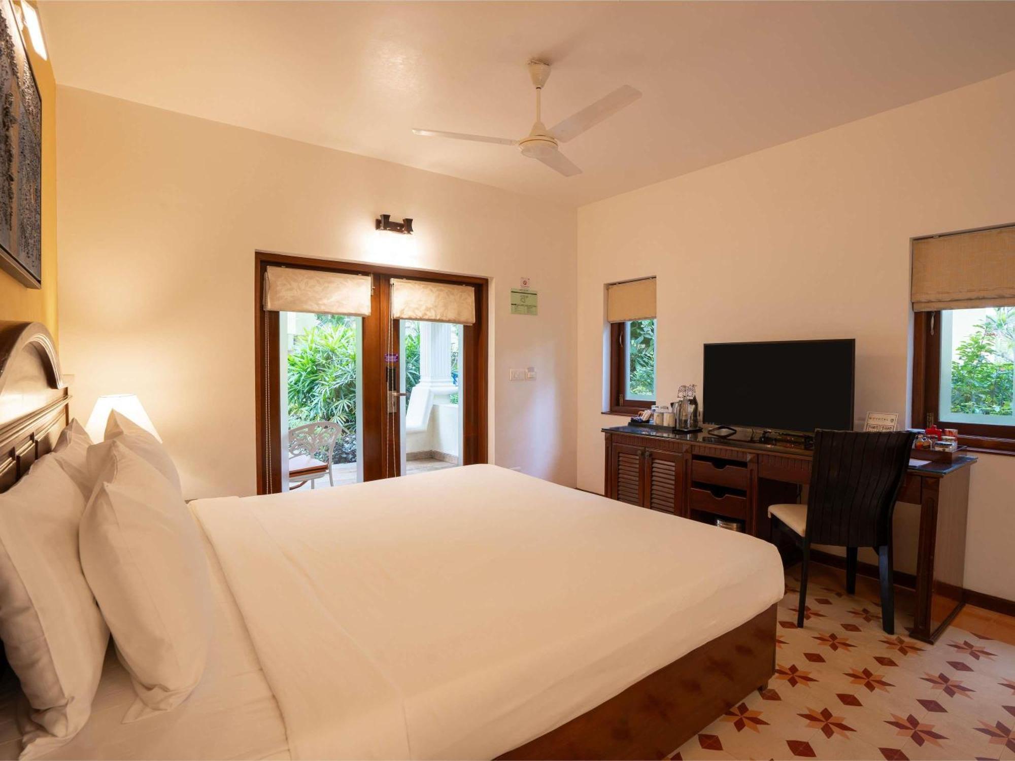 Novotel Goa Dona Sylvia Resort Cavelossim Exterior photo