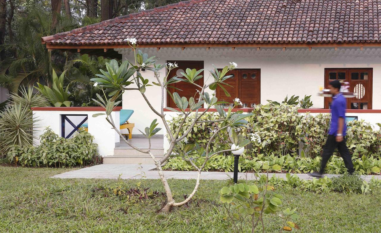 Novotel Goa Dona Sylvia Resort Cavelossim Exterior photo